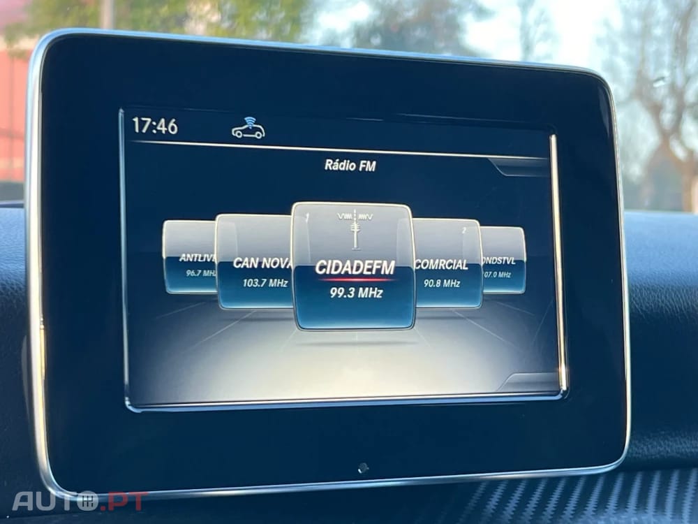 Mercedes-Benz A 180 d AMG Line