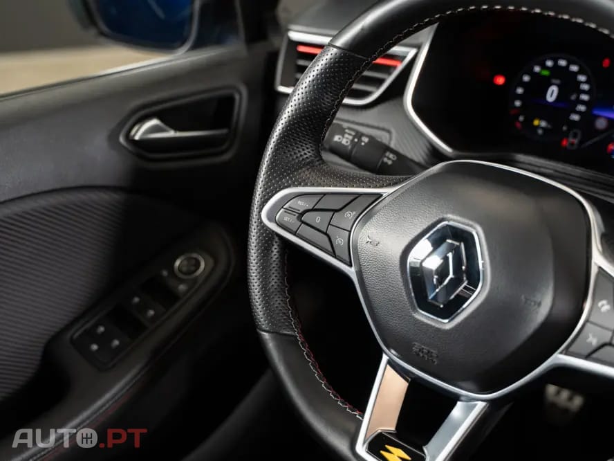 Renault Clio 1.0 TCe RS Line