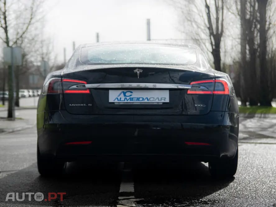 Tesla Model S 100D