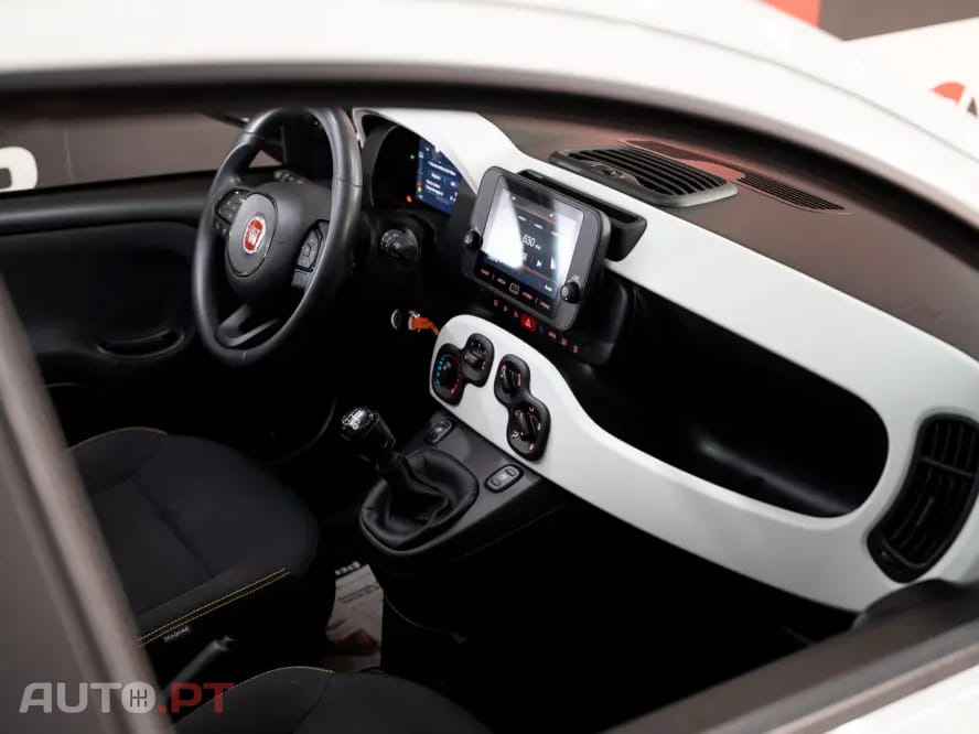 Fiat Panda Pandina 1.0 Hybrid