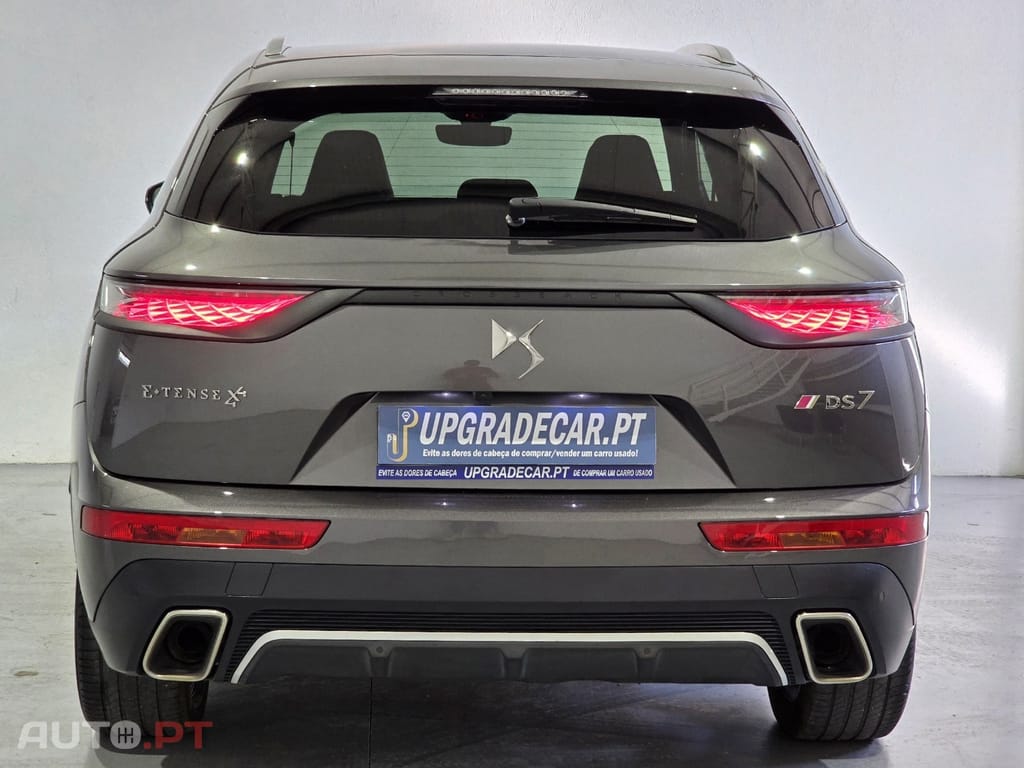 DS DS7 Crossback E-Tense Performance Line EAT8