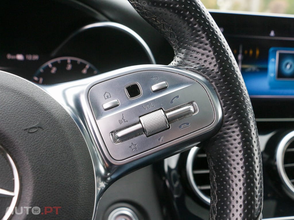 Mercedes-Benz C 300 de AMG Line