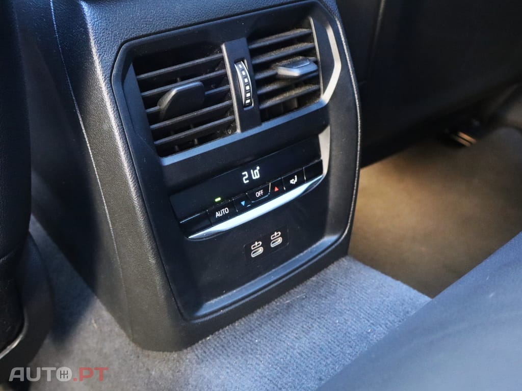 BMW 330 e Touring Pack M Auto