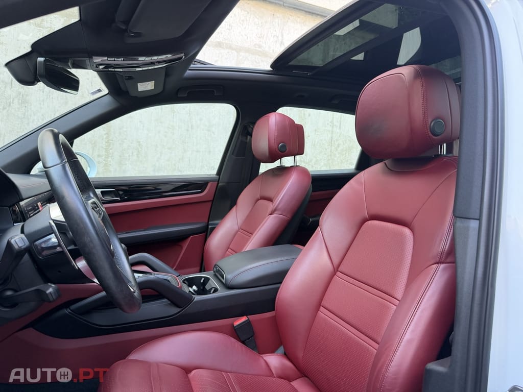 Porsche Cayenne E-Hybrid Platinum Edition