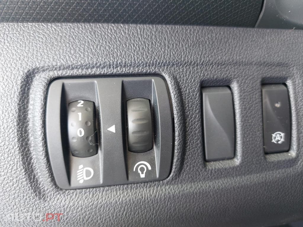 Renault Clio Sport Tourer 0.9 TCE Limited