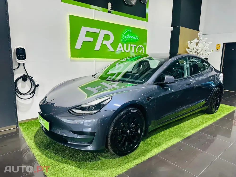 Tesla Model 3 Standard RWD