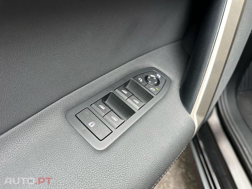 BMW iX xDrive 50