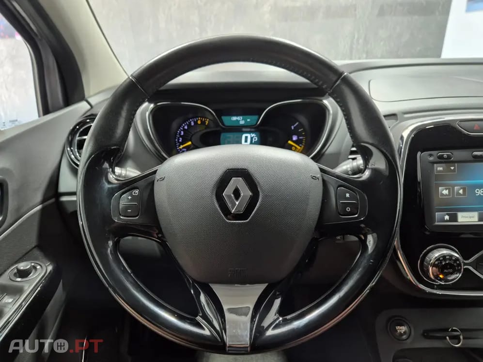 Renault Captur ENERGY TCe 120 EDC Intens