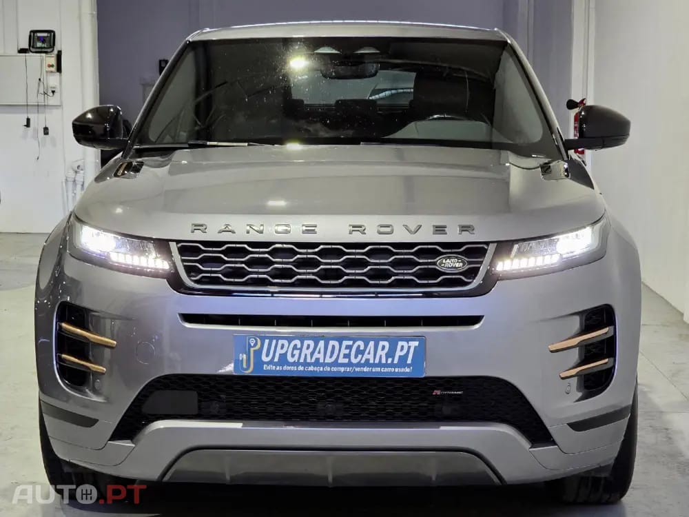 Land Rover Evoque P300e R-Dynamic