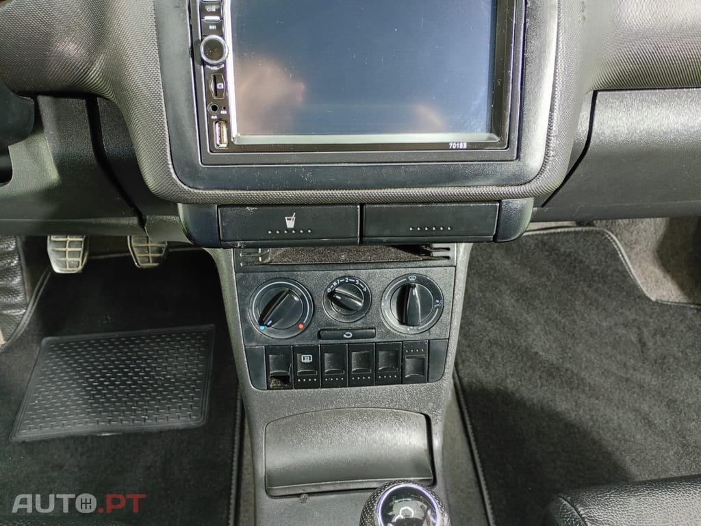 Volkswagen Polo 1.4 TDi Confortline ABS