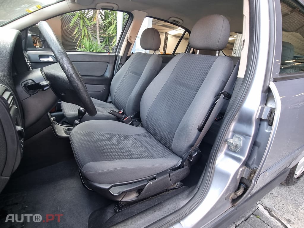 Opel Astra 1.7 DTi Club