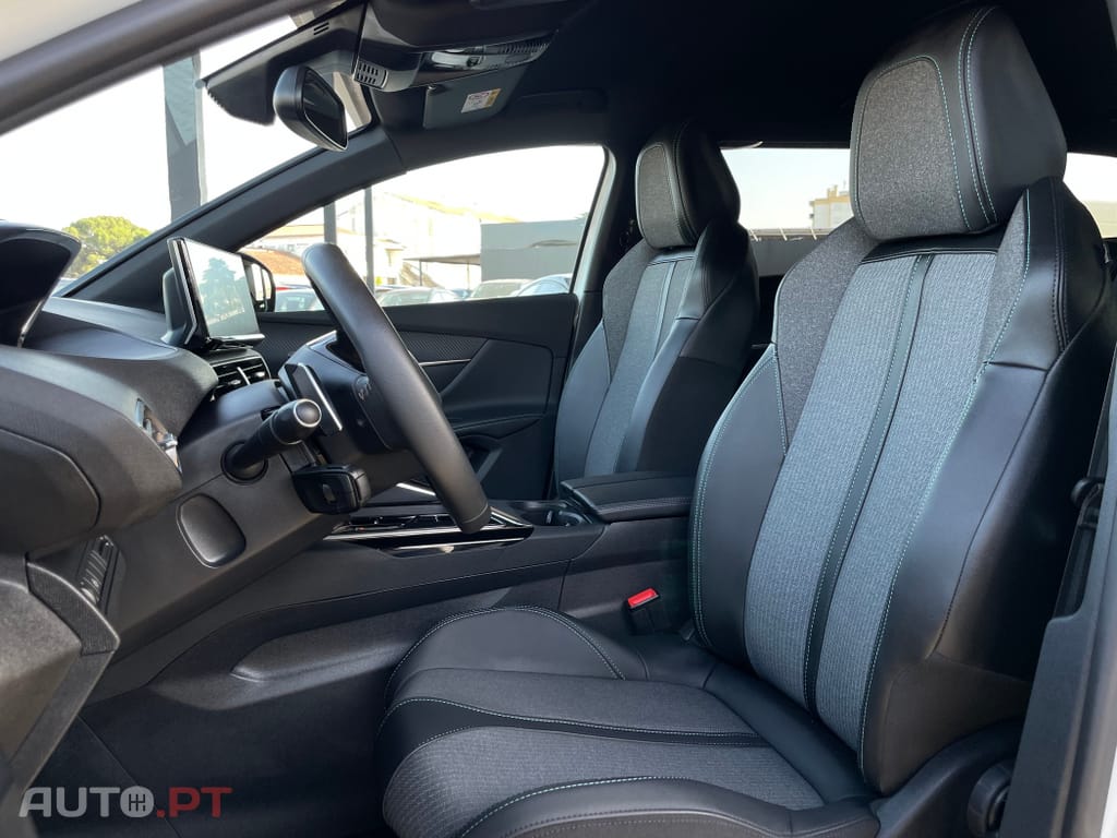 Peugeot 5008 1.2 PureTech Allure Pack EAT8