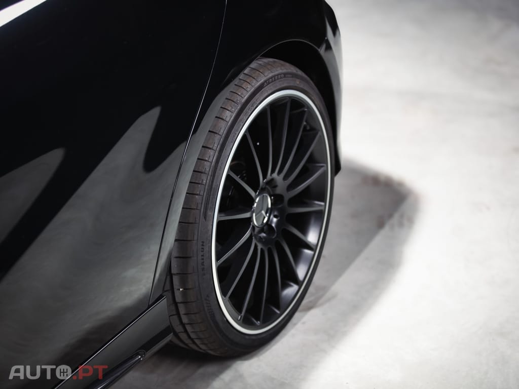 Mercedes-Benz A 180 d 7G-DCT AMG Line