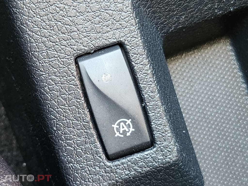 Dacia Sandero Stepway Blue dCi 95 Celebration