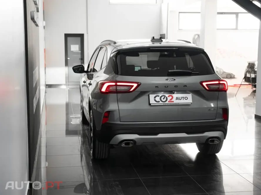 Ford Kuga 2.5 PHEV Active