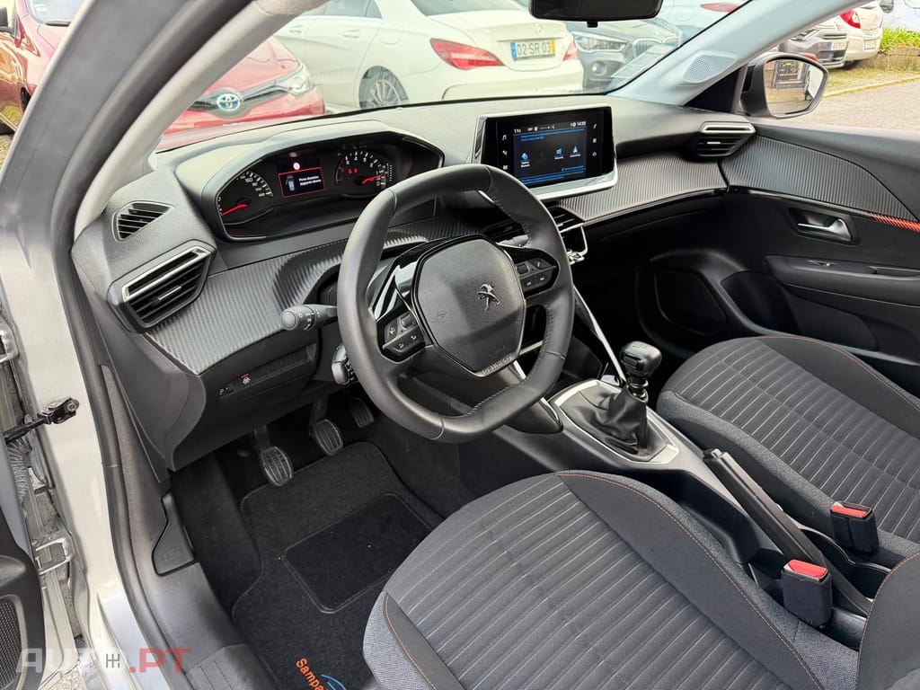 Peugeot 208 1.2 PureTech Allure