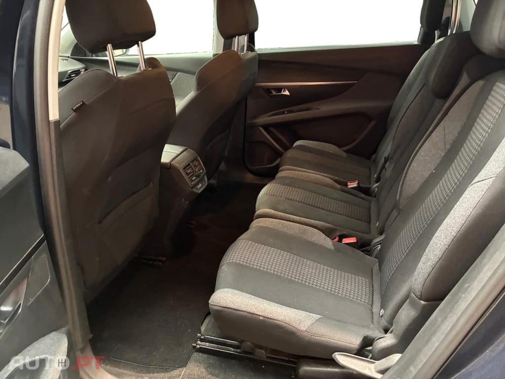Peugeot 5008 1.5 BlueHDi Active Pack EAT8