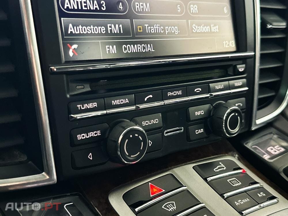 Porsche Panamera S E-Hybrid