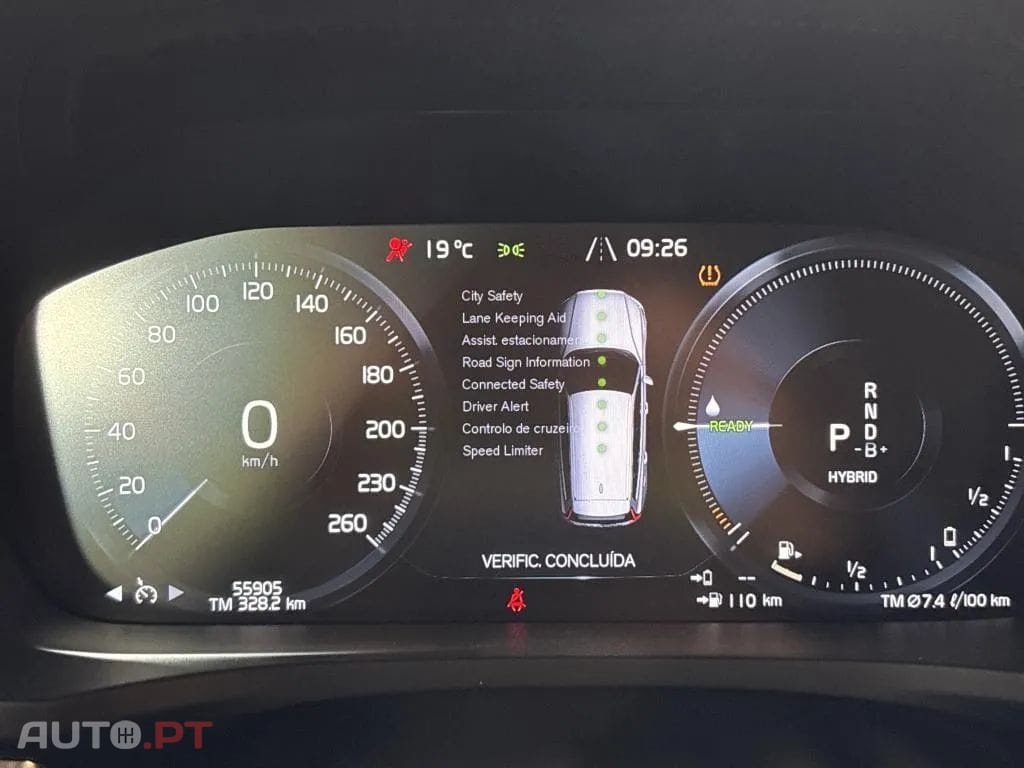 Volvo V60 2.0 T8 AWD TE Momentum