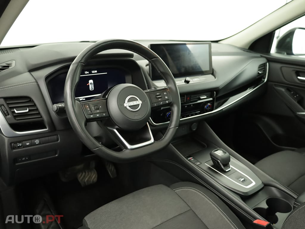 Nissan Qashqai Qashqai 1.3 DIG-T N-Connecta LED Xtronic