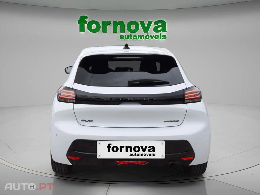 Peugeot 208 1.2 Hybrid Allure e-DCS6