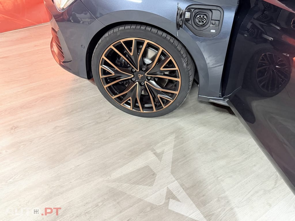 Cupra Leon ST 1.4 e-Hybrid VZ DSG