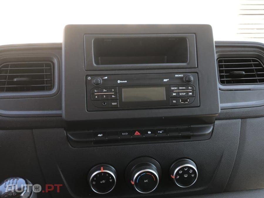 Renault Master 2.3 dCi L2H2 3.3T