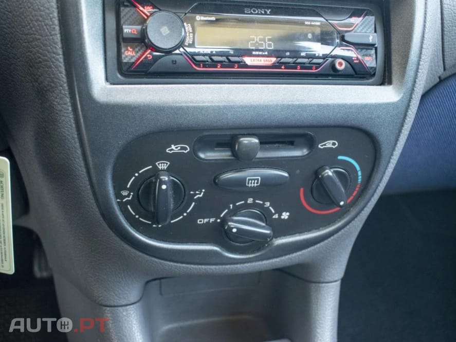 Peugeot 206 1.1