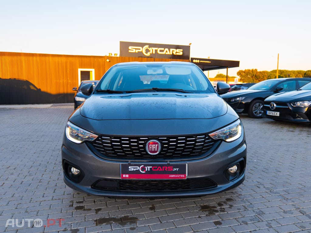 Fiat Tipo 1.3 M-Jet Lounge