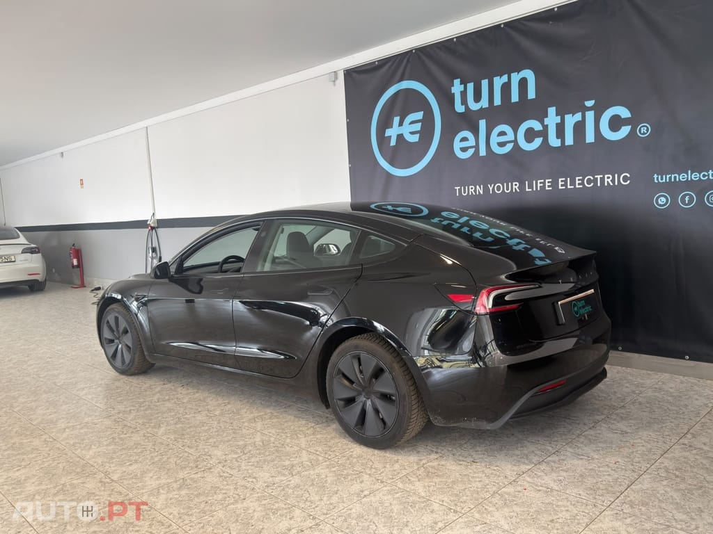 Tesla Model 3 Tração Traseira Premium