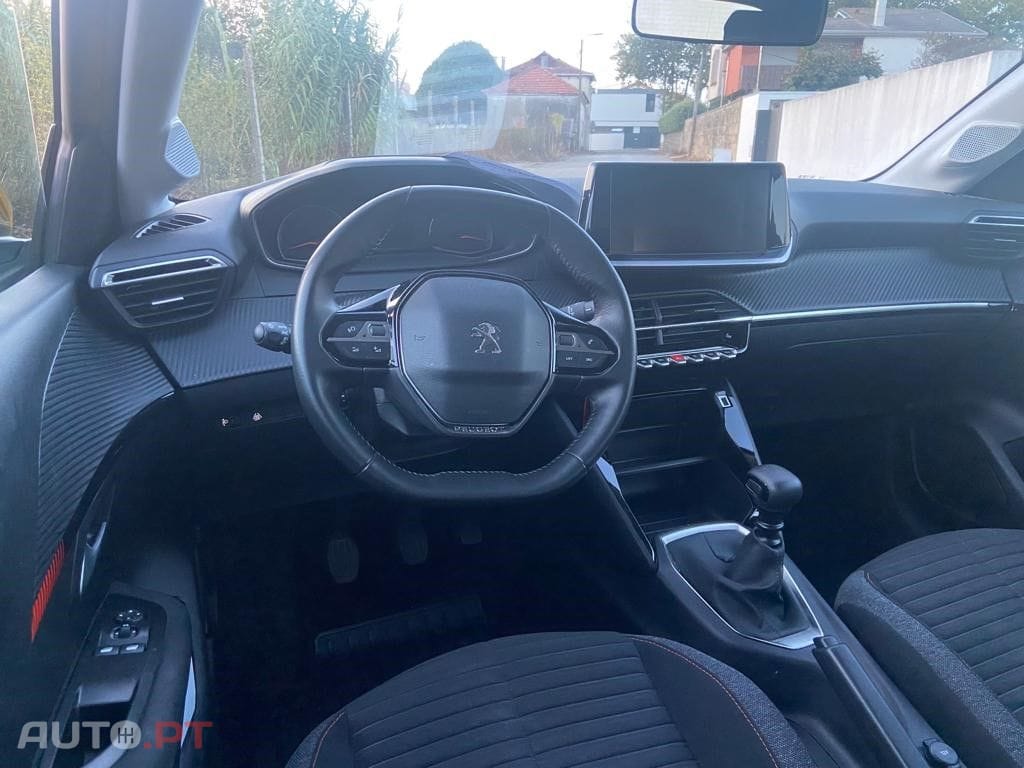 Peugeot 208 BlueHDi Style