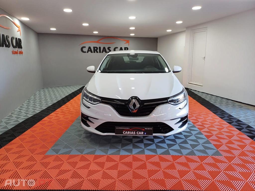 Renault Mégane 1.5 Blue dCi Intens EDC