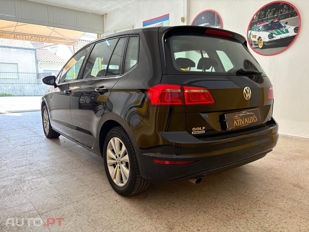 Volkswagen Golf Sportsvan 1.6 TDI Confortline BlueMotion