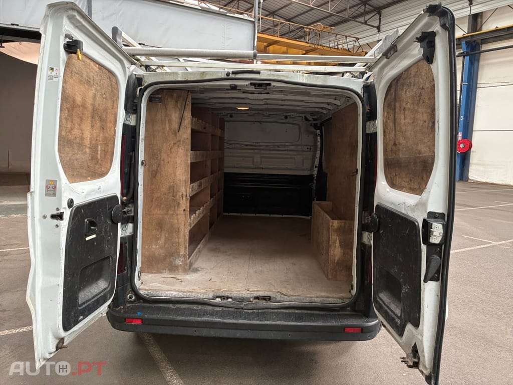 Renault Trafic 2.0 dCi L2H1 1.3T