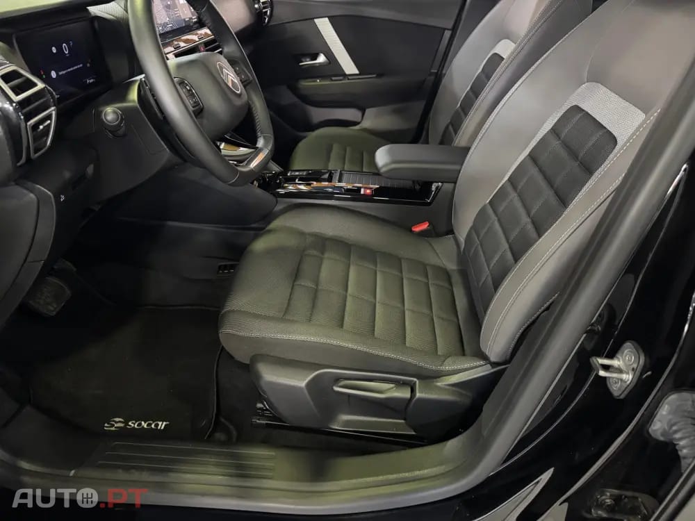 Citroen C4 X 1.2 Hybrid Plus e-DSC6