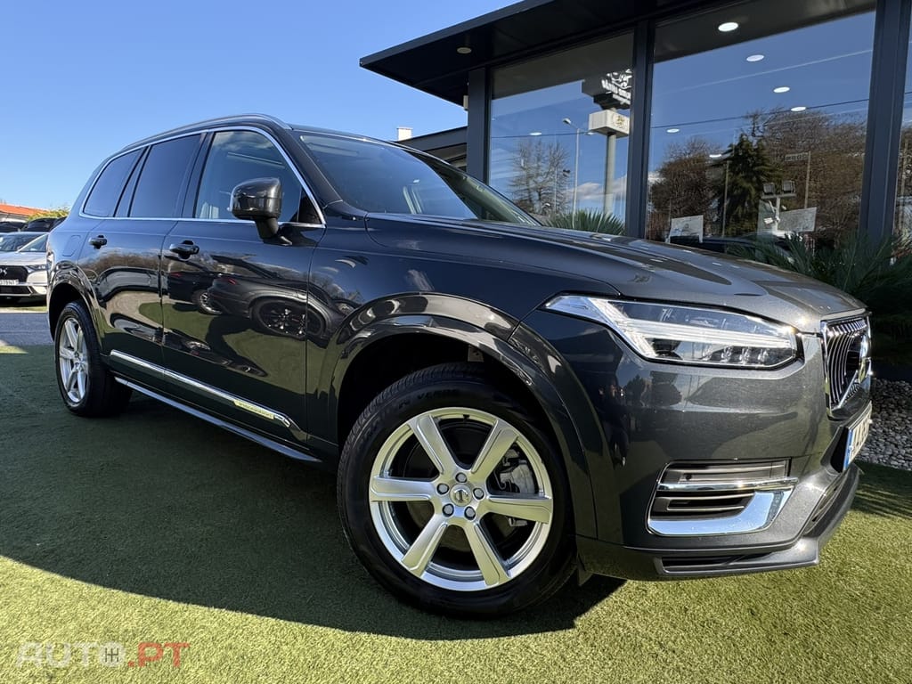Volvo XC90 2.0 T8 PHEV Inscription Expression AWD