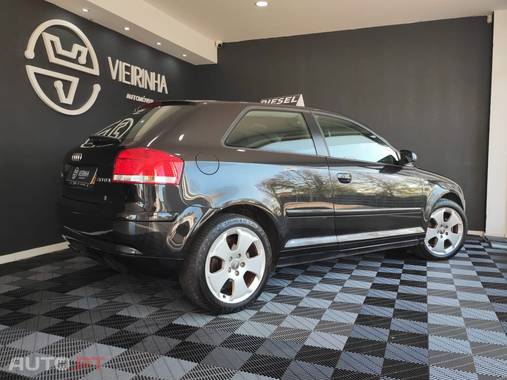Audi A3 2.0TDI AMB (1DONO)