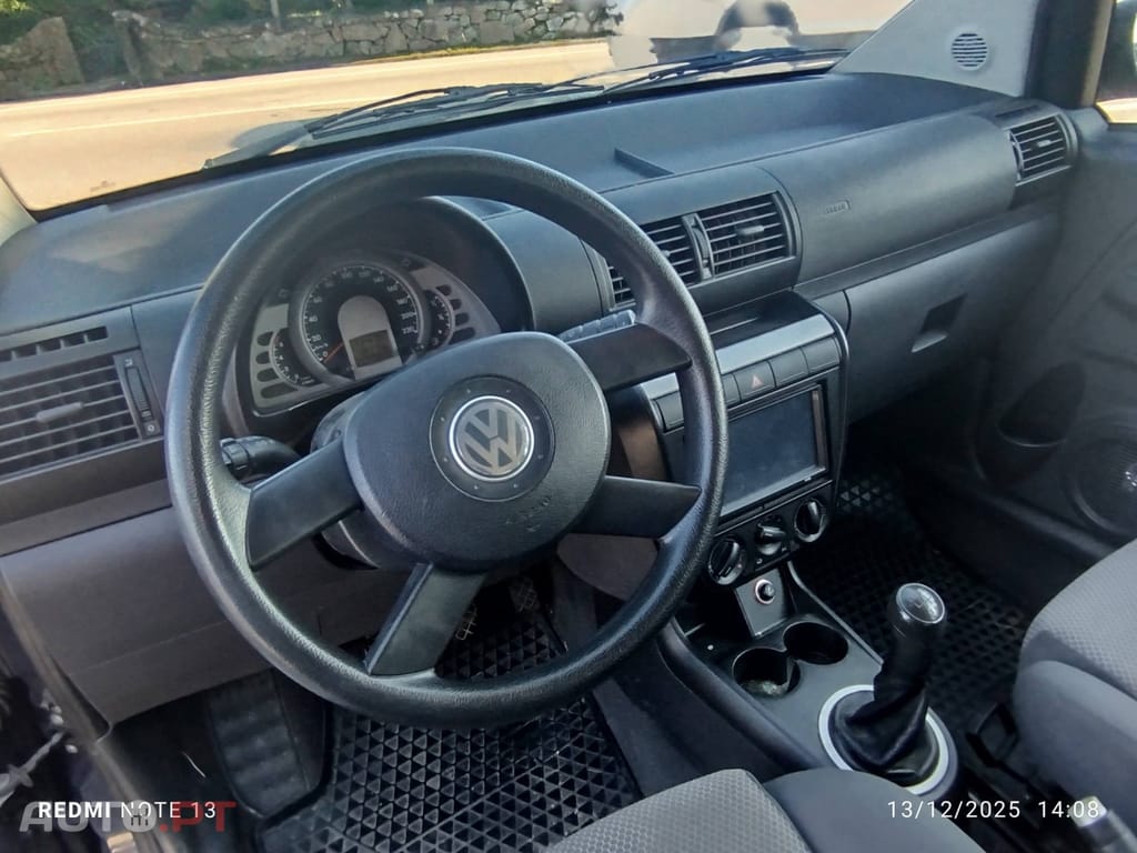 Volkswagen Fox 1.2 T.Liso Pack