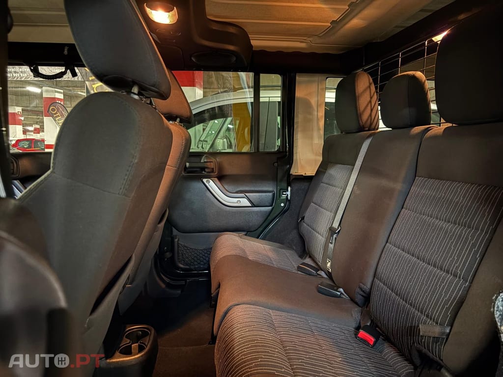 Jeep Wrangler 2.8 CRD Sahara