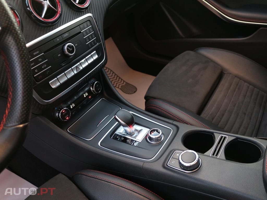 Mercedes-Benz A 45 AMG 4-Matic