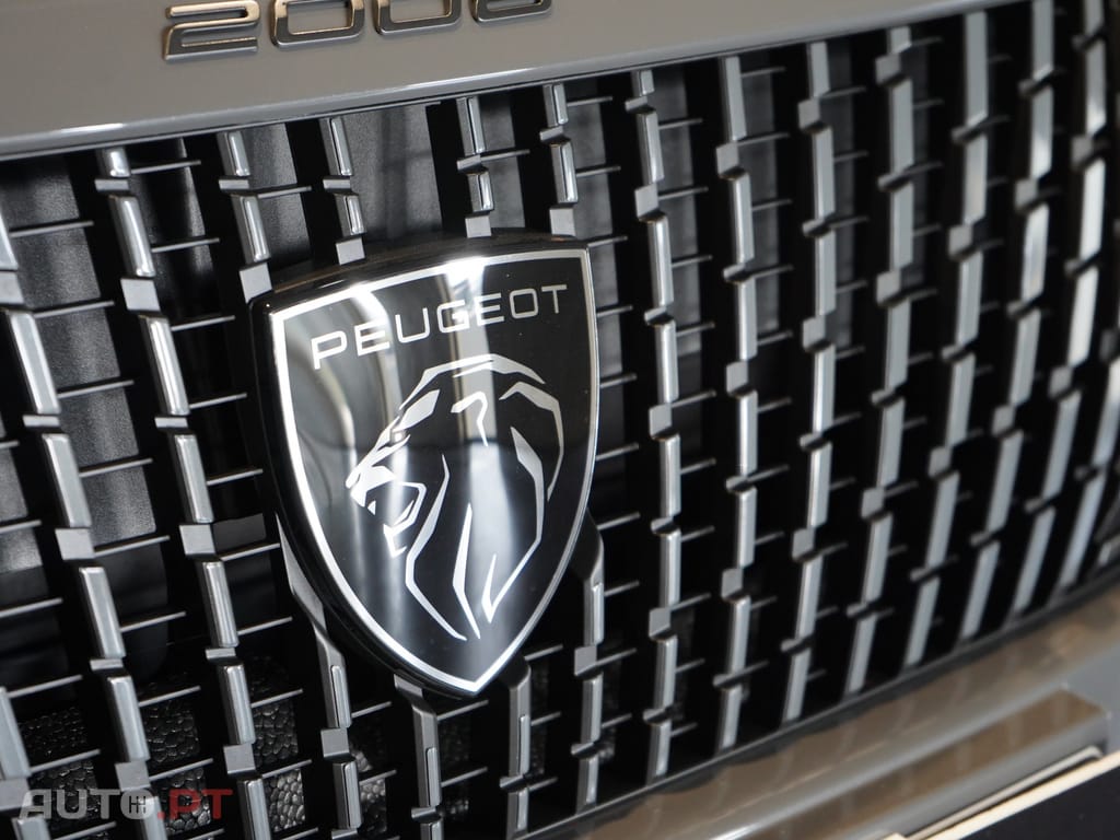 Peugeot 2008 1.2 PureTech Allure