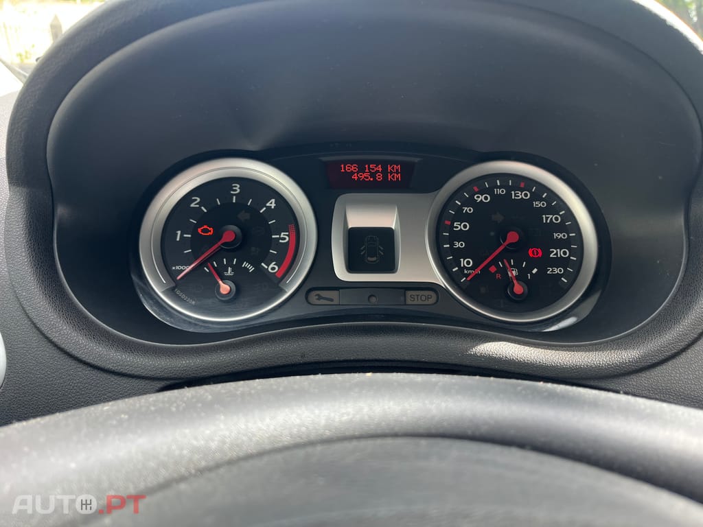 Renault Clio Clio 3 1.5 dci