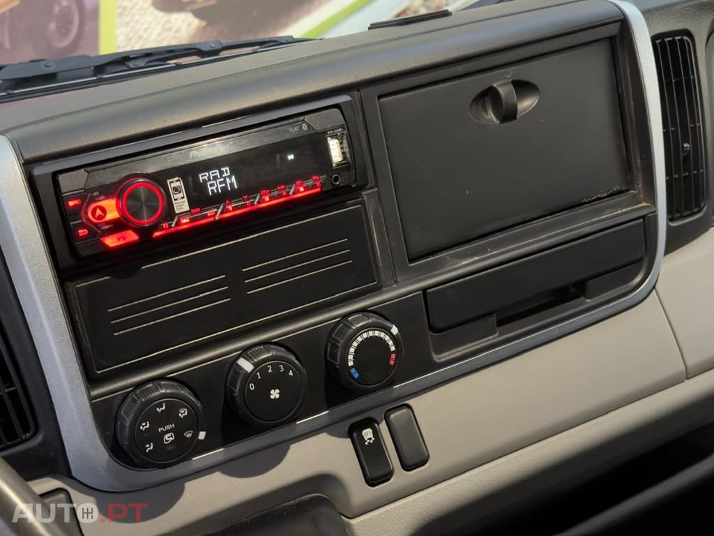 Mitsubishi Canter FUSO CANTER 3 C 13