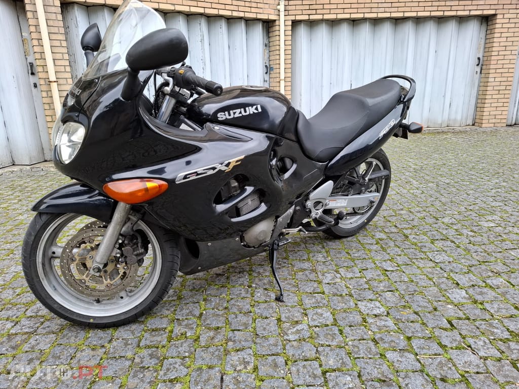 Suzuki GSX Gsx750f