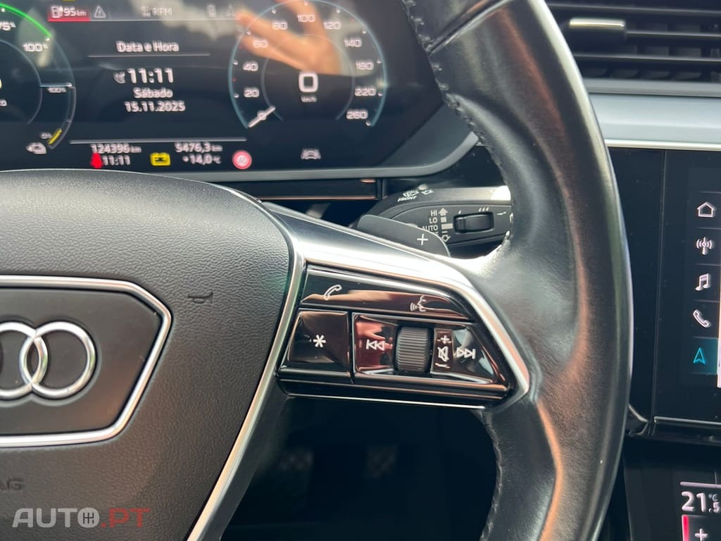 Audi E-Tron 55 quattro