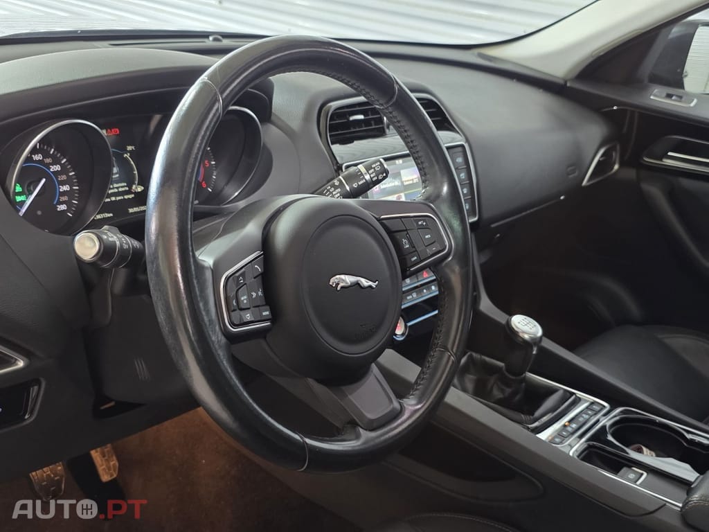 Jaguar F-Pace 2.0 i4D R-Sport