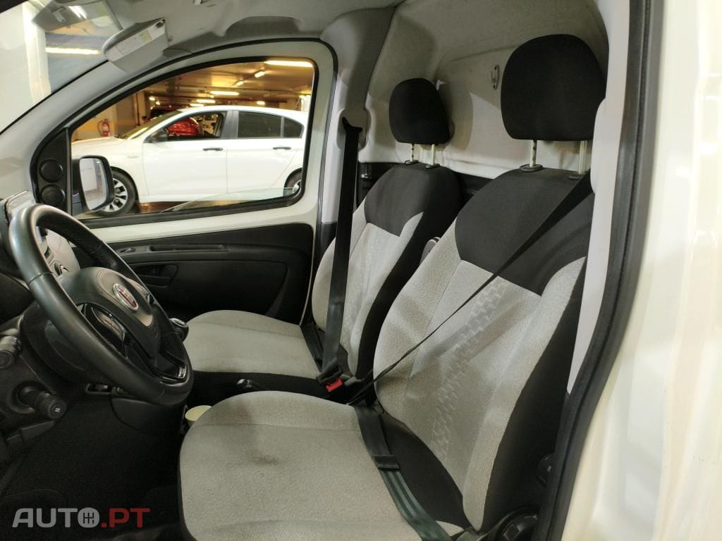 Fiat Fiorino 1.3 M-jet Adventure com 1GD