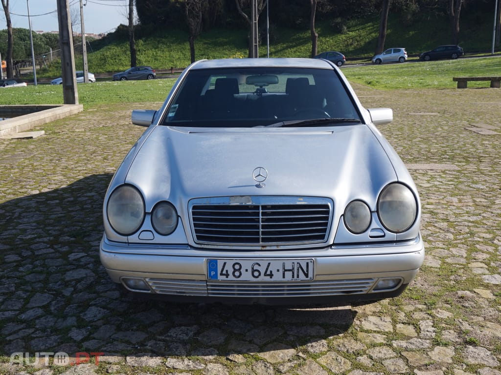 Mercedes-Benz E 290 Avantgarde