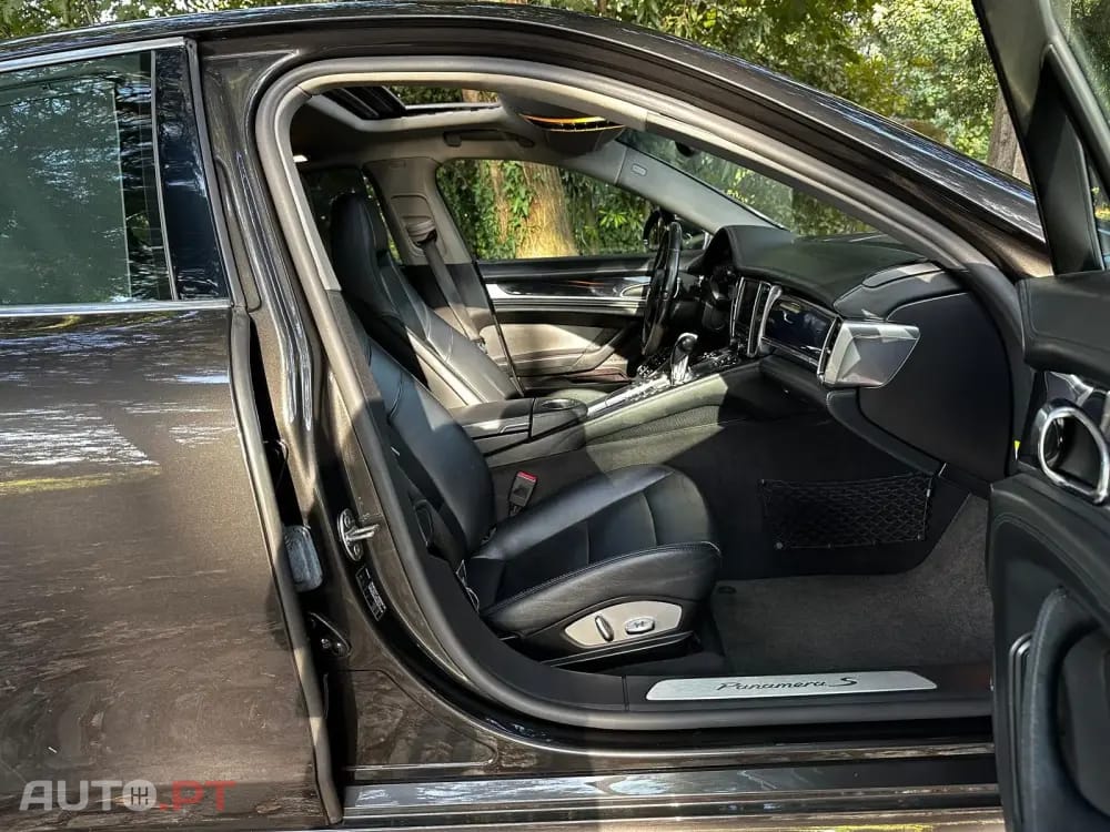 Porsche Panamera S PDK