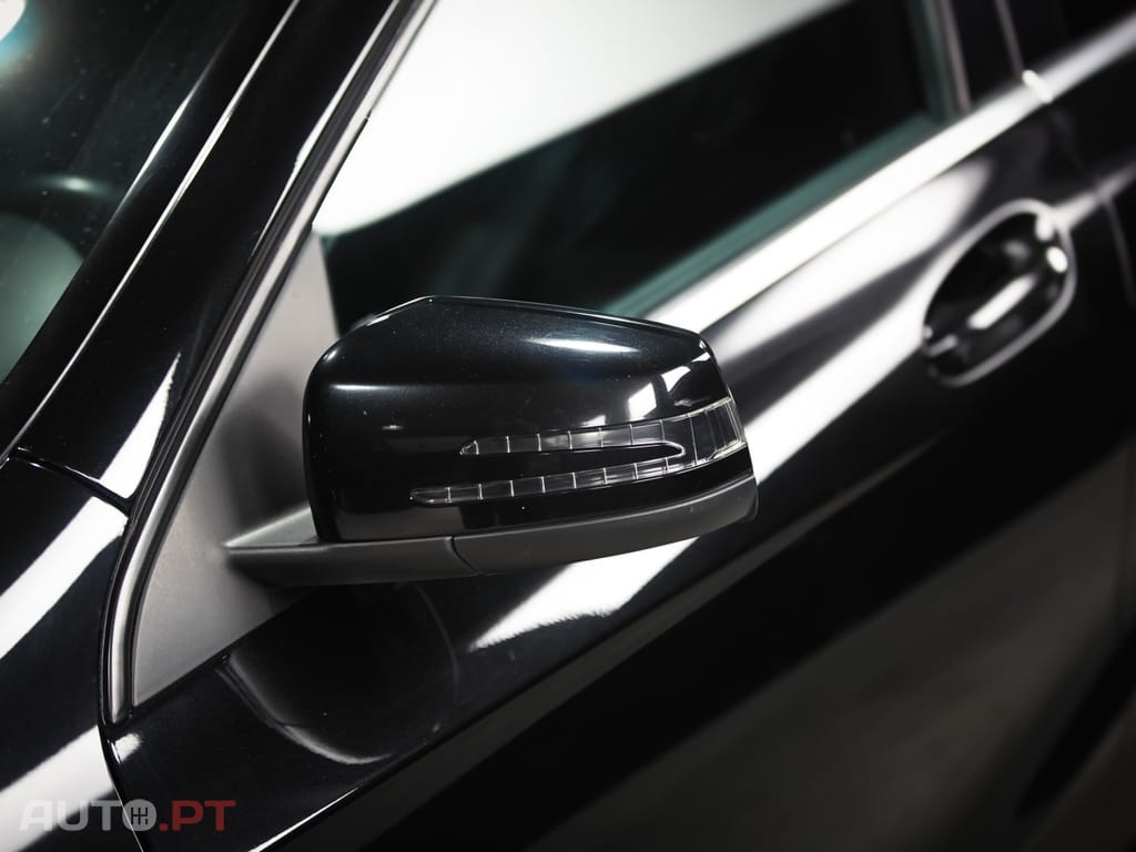 Mercedes-Benz A 180 d 7G-DCT AMG Line